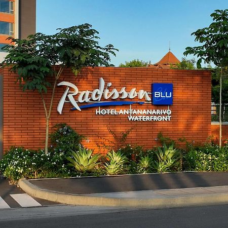 Radisson Blu Hotel Antananarivo Waterfront Exterior photo