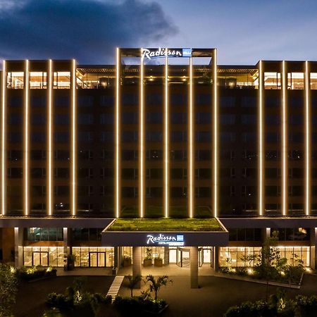 Radisson Blu Hotel Antananarivo Waterfront Exterior photo