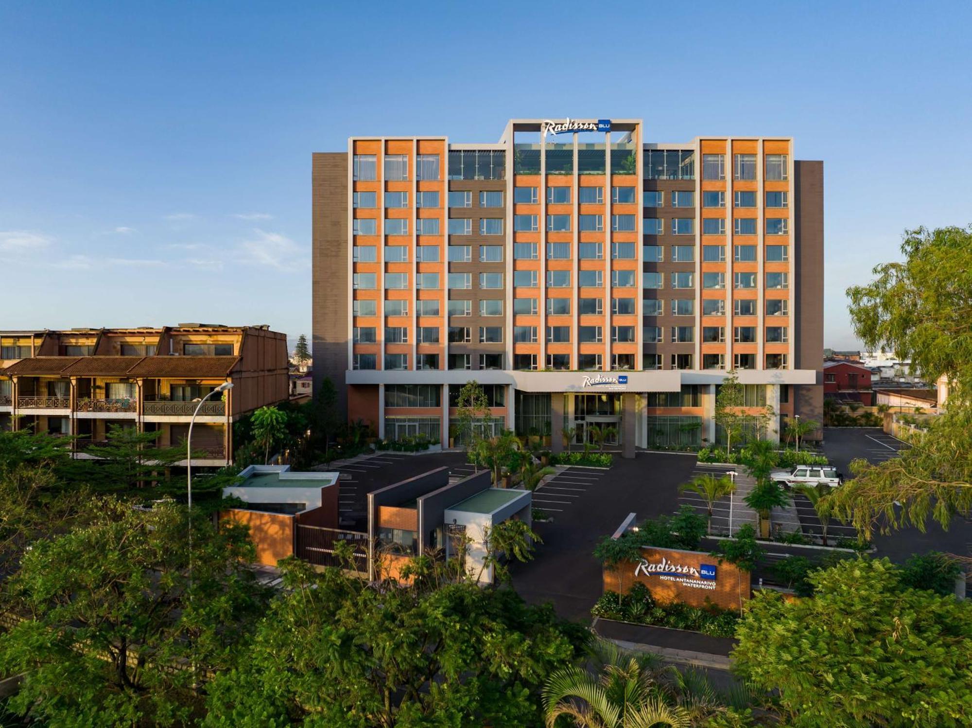 Radisson Blu Hotel Antananarivo Waterfront Exterior photo